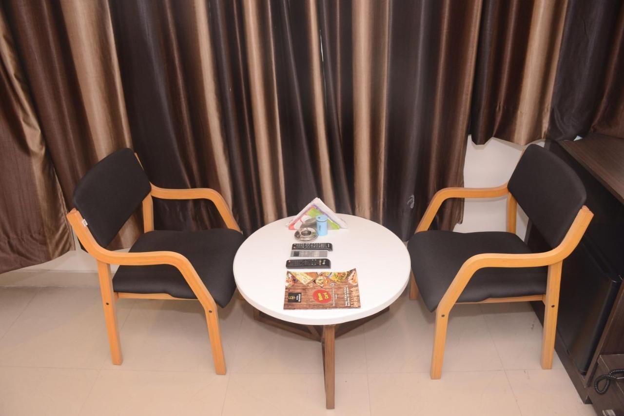 Hotel Bharat Kota  Extérieur photo
