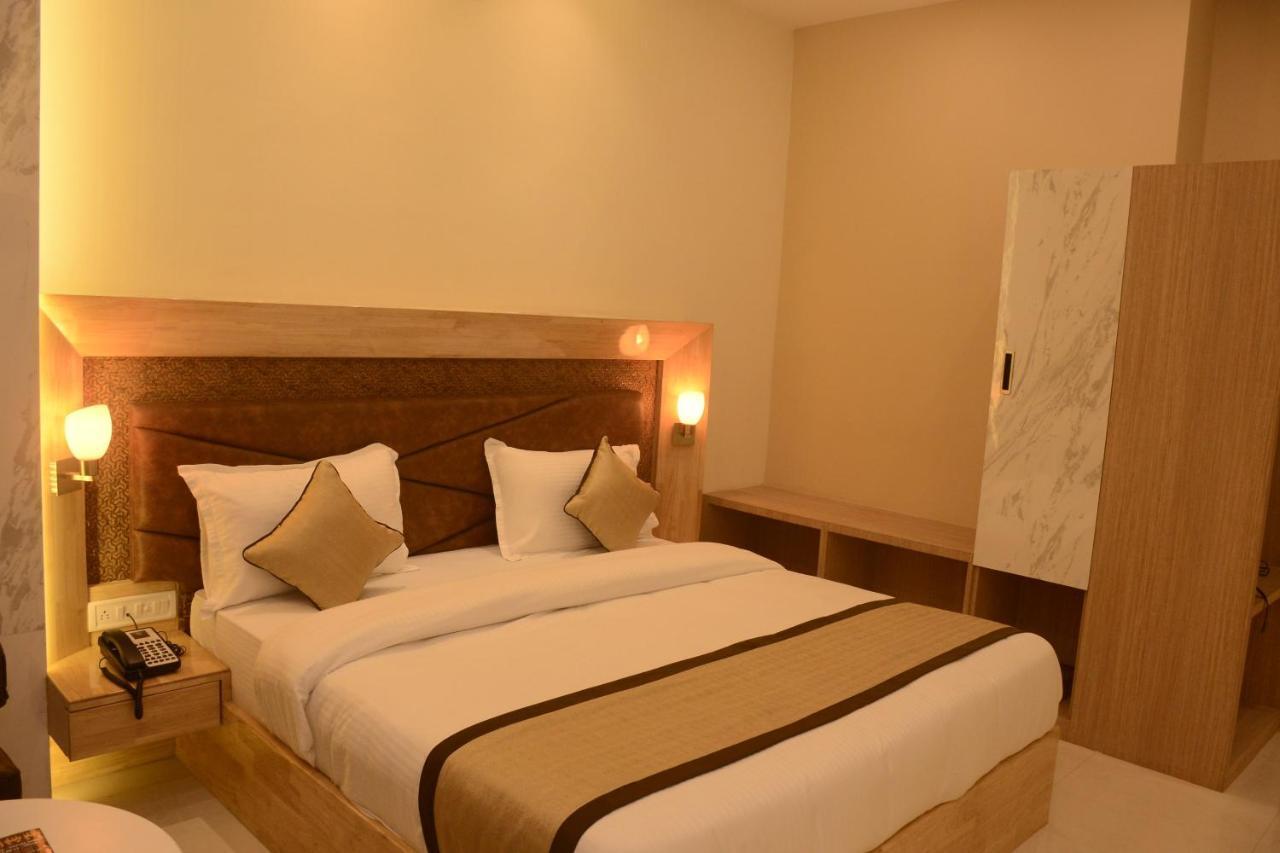 Hotel Bharat Kota  Extérieur photo