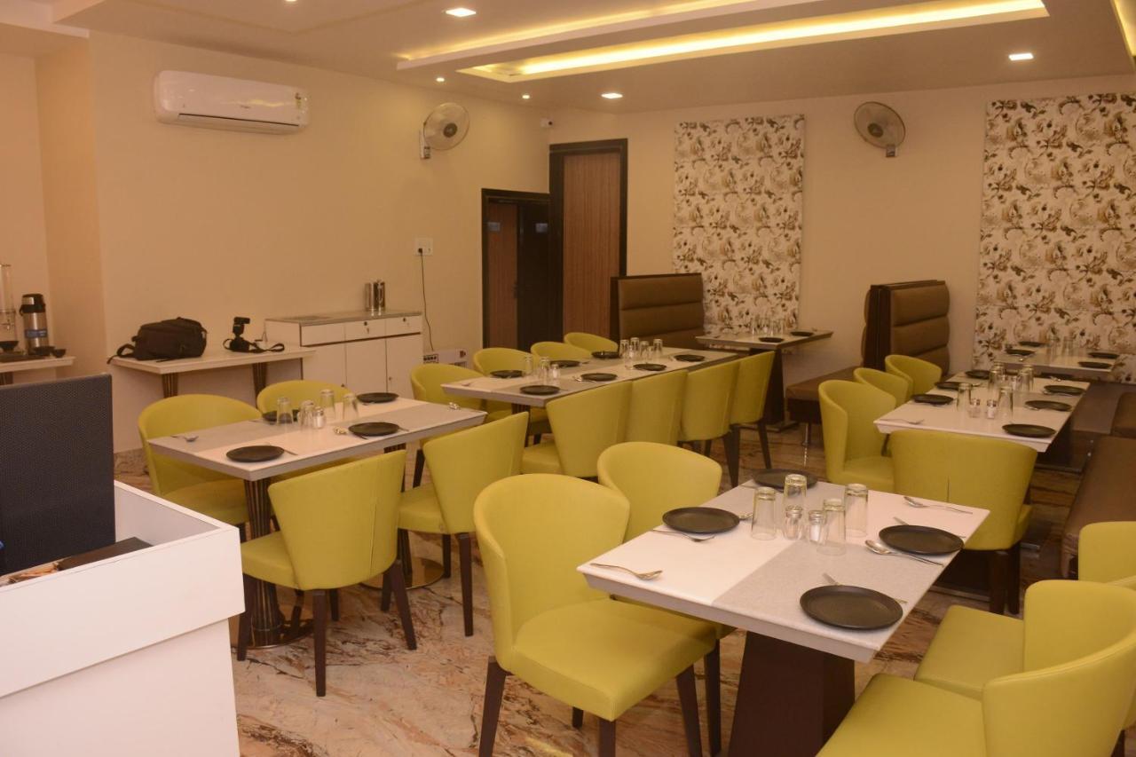 Hotel Bharat Kota  Extérieur photo