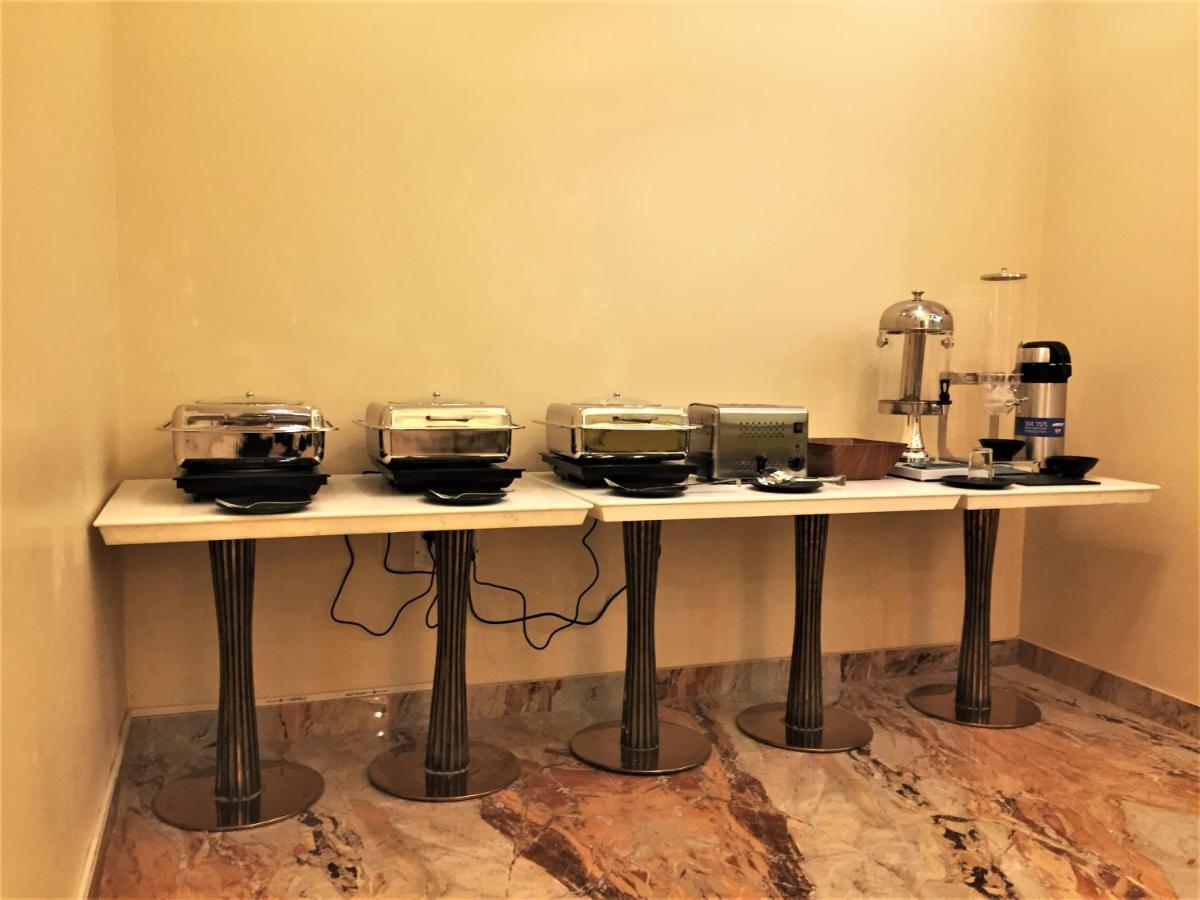 Hotel Bharat Kota  Extérieur photo