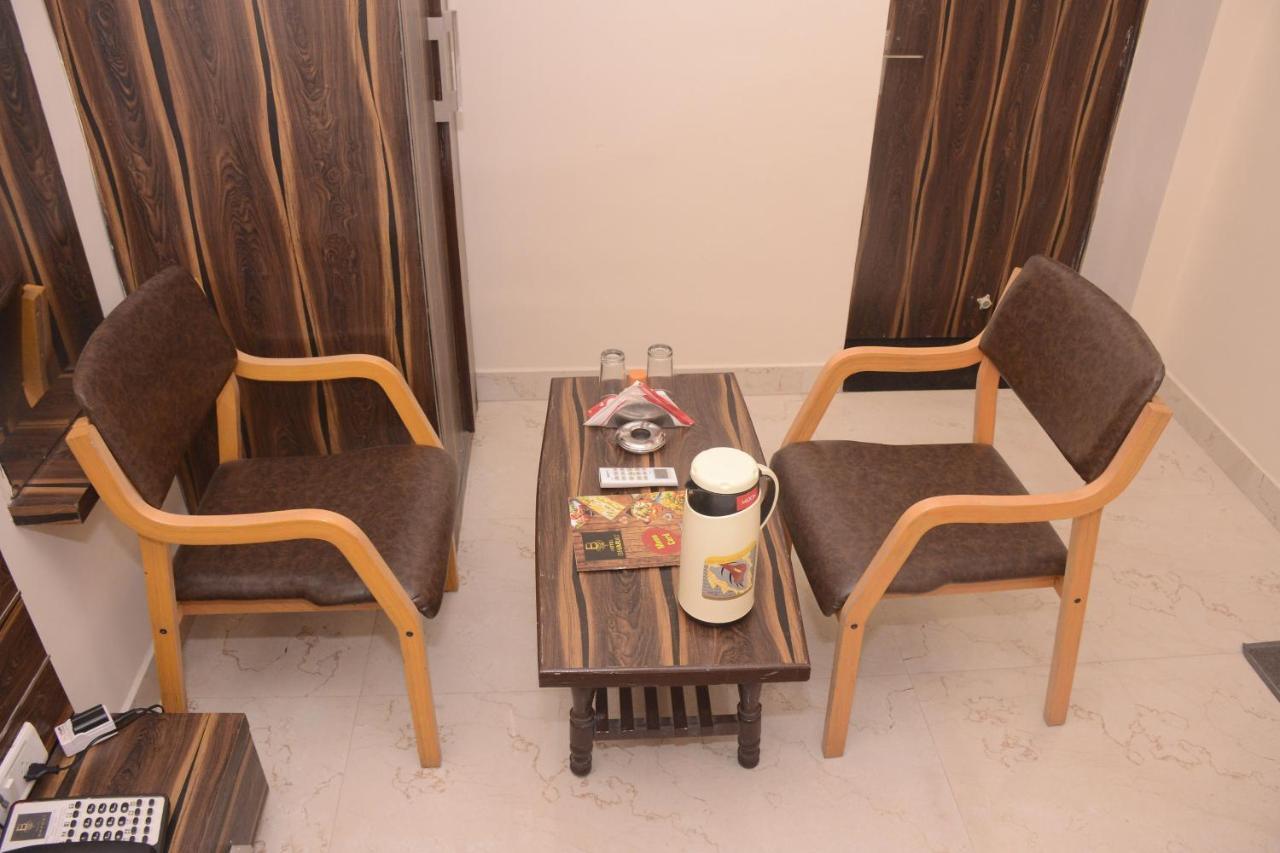 Hotel Bharat Kota  Extérieur photo