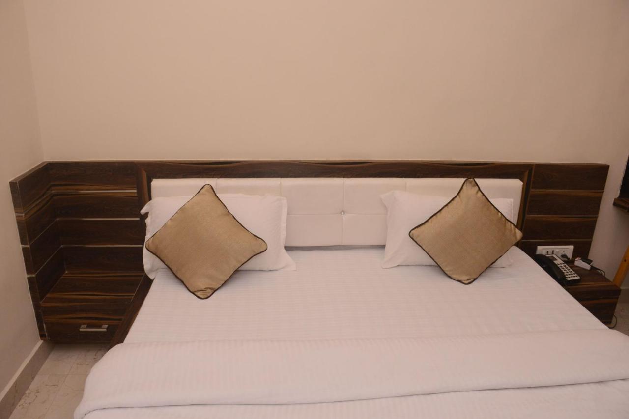 Hotel Bharat Kota  Extérieur photo