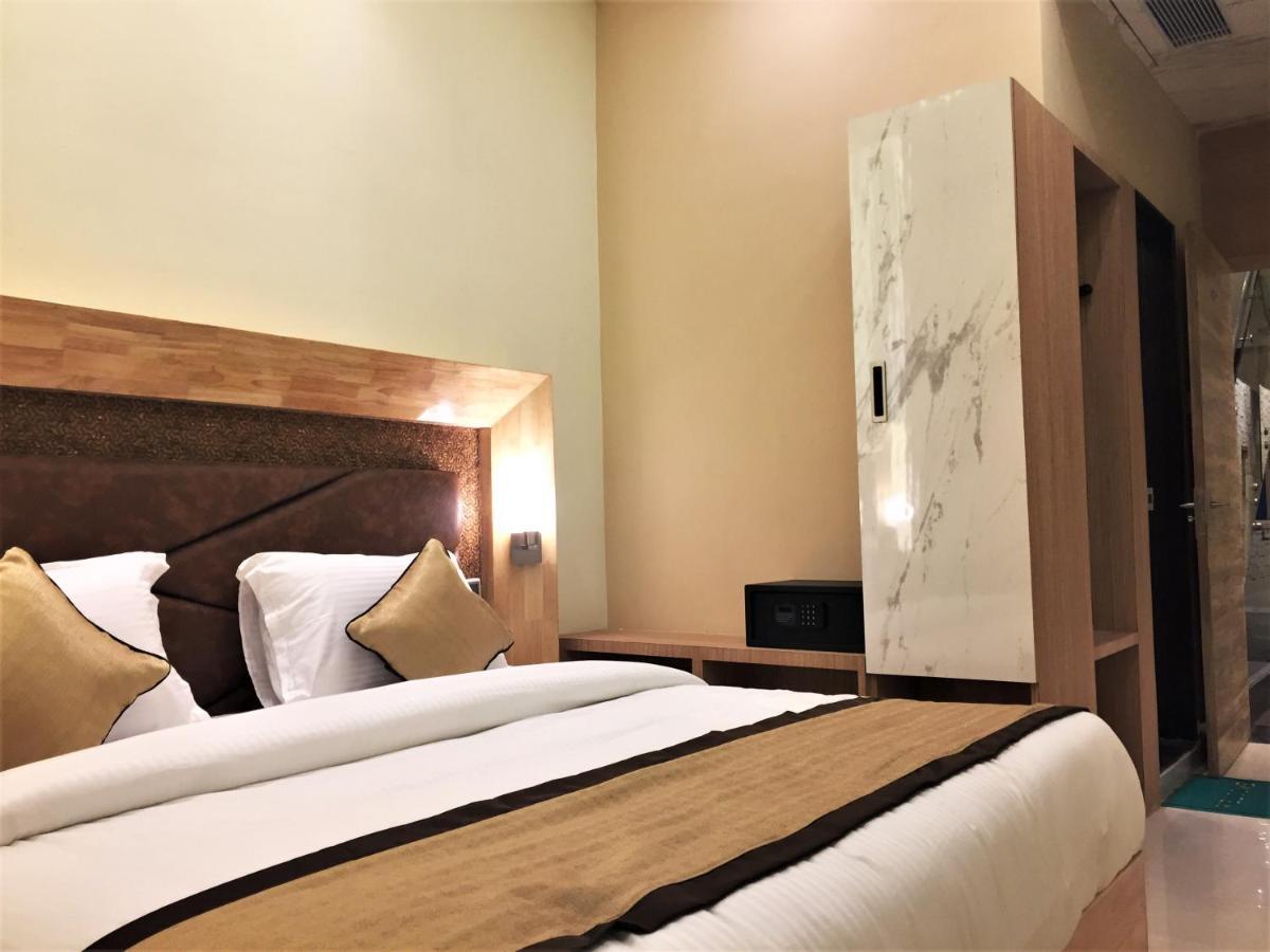 Hotel Bharat Kota  Extérieur photo